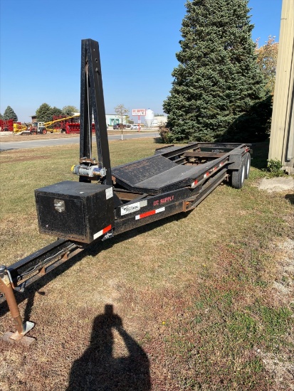 Storm Lake, IA- 2014 EAGLE Trailer Note: This lot is located at the Storm Lake, IA facility