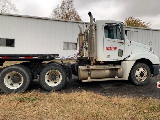 South Fulton, TN- 2007 Freightliner Columbia 120