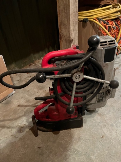 Milwaukee Electromagnetic Drill Press