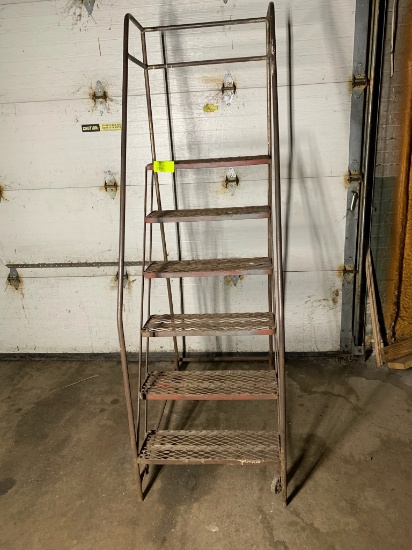 Rolling Ladder