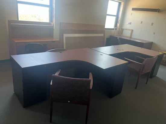 Loc: 12.8.  Lot of 4 Asst'd Desks and 4 Chairs