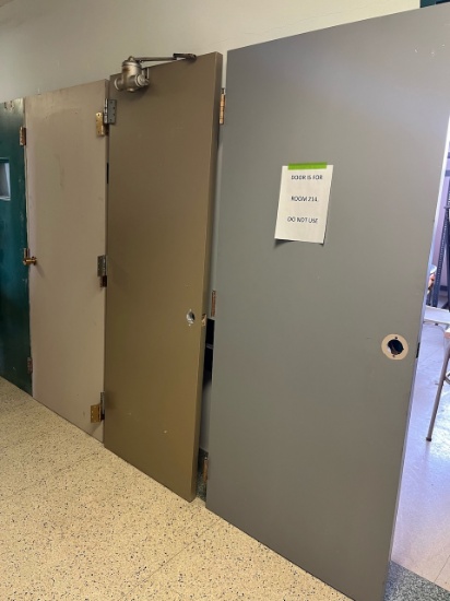 Loc: 12.5. Lot of (3) Doors; (1) 30"X84" (2) 36"X83.5"