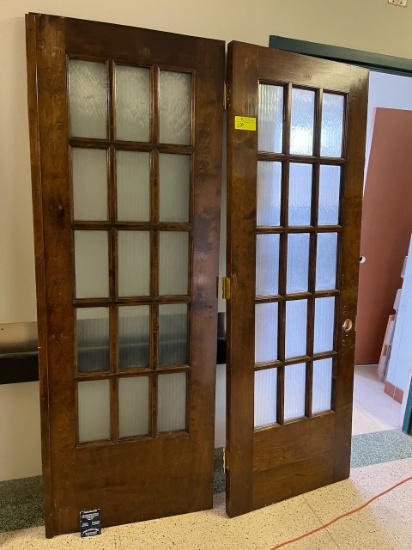 Loc: 12.5. Pair of 15-Glass Panel Doors (29.5"X83.5")