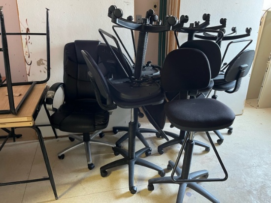 Loc: 12.5. Lot of (10) Task Chairs with (3) Tables