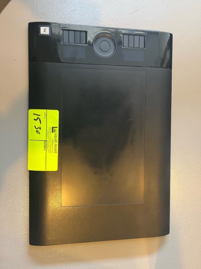 Loc: 12.2. Wacom PTK640 Black Intuos 4 medium Pen Tablet Serial: 9DAT014008. This lot is located at: