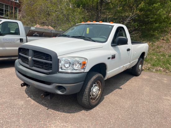 Loc: Bus.  2009 Dodge Ram 2500 Heavy Duty 4X4, Hemi 5.7L V8 Single Cab long bed VIN: 3D7KS26T39G5224