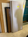 Loc: 12.5. Lot of 5 Asst'd Table Tops