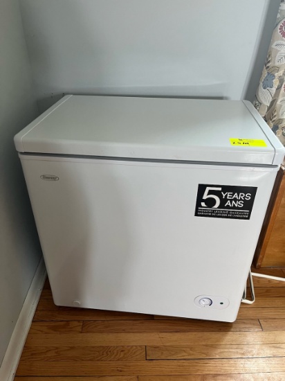 Loc: SH. Danby Deep Freezer Model: DCF055A2WDB.  This lot is located at: 609 Quincy Street, Hancock,