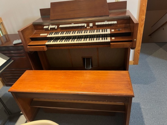 Loc: 6. Conn Organ with Sheet Music stand. This lot is located at: 532 Franklin St, Hancock, MI 4993