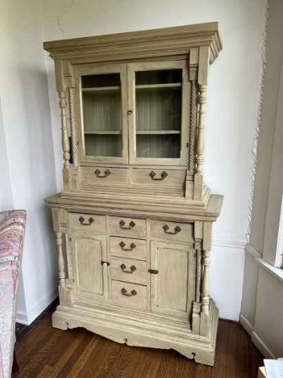 Loc: 8. Antique Hutch by Toppila. This lot is located at: 612 Quincy St, Hancock, MI 49930. PLEASE N