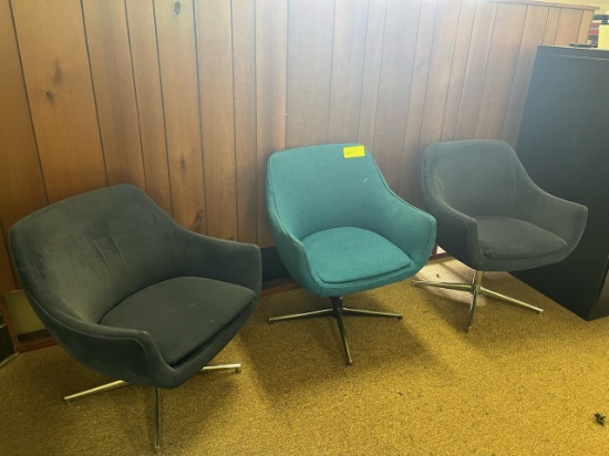 Loc: 8. Lot of (3) MCM Chairs. This lot is located at: 612 Quincy St, Hancock, MI 49930. PLEASE NOTE