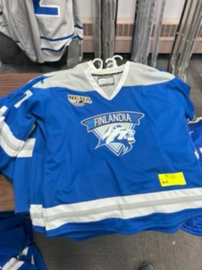 Loc: 2, Seminar A. JOG Professional Hockey Jersey - Numbers 31, 2, 22, 10, 23, 15, 7, 27, & 37. This