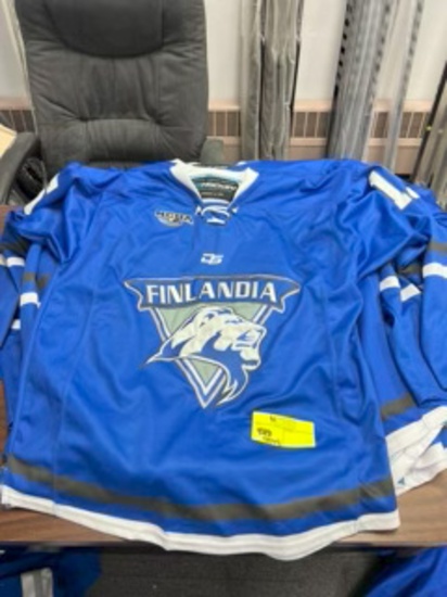 Loc: 2, Seminar A. DS Hockey Jerseys - Numbers 13, 4, 31, 5, 19, 14, 21, 6, 9, 15. This lot is locat