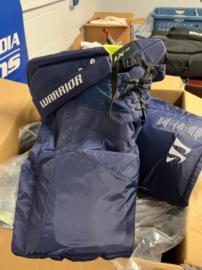 Loc: 2, Court. 5 pairs of new Warrior Alpha hockey pant pads. This lot is located at: 535 Summit St