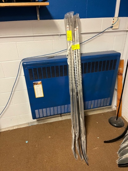 Loc: 2, Court. New & Used Warrior Alpha LXT W28-55-FLEX-SR Hockey Stick. This lot is located at: 535