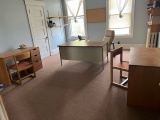Loc: 8. Lot of Office Furniture to include:(3) desks and (3) chairs. This lot is located at: 612 Qui