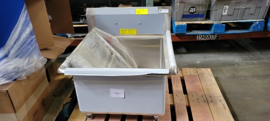 19-50-05 -  Stainless Steel Sink 29" Single Bay (new unit)