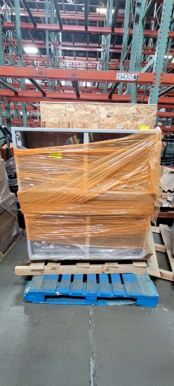 19-43-05 -  Lockable Display Cabinet 48"