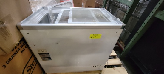 19-35-05 -  Chest Cooler