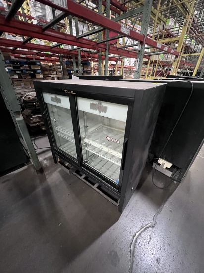 18-57-11 -  True Beverage Cooler Model GDM 41C-48