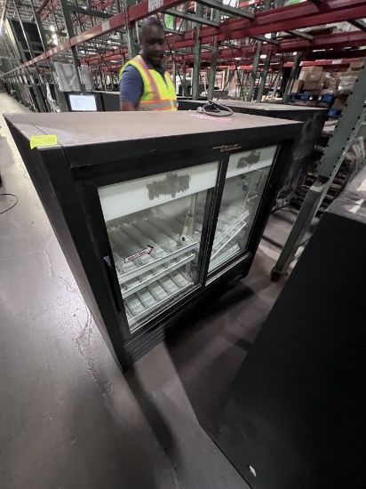 18-58-09 -  True Beverage Cooler Model GDM 41C-48
