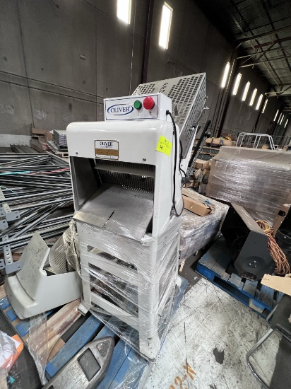 BW32 -  Oliver /gravity Fed Bread Slicer - Model # 797-32, Serial #152454