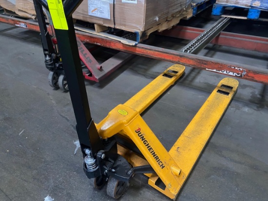 37-20-08 -  Manual Pallet Jack - Jungheinrich