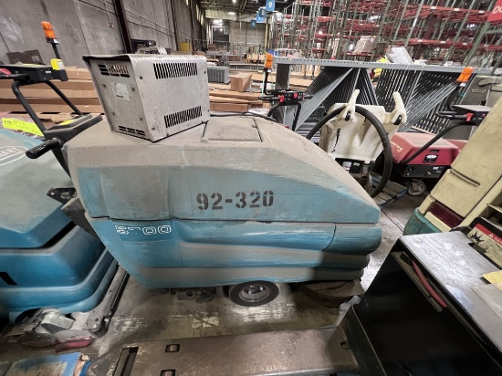 BW25 -  Tennant 5700 XF Walk Behind Floor Scrubber
