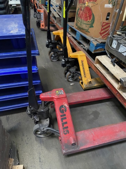 37-27-08 -  Manual Pallet Jack - Gillis