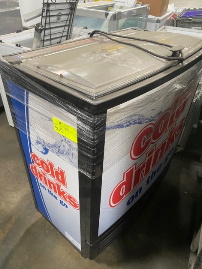 Rec -  38" Beverage Cooler: Note loose top