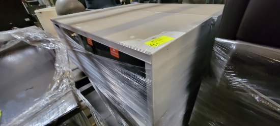 20-34-01 -  Security Lockable Display Cases 48"x22"x17"