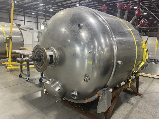 10,000 Gallon Stainless Steel Processing Kettle with Control Panel