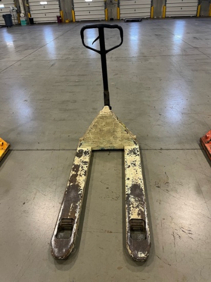 Manual Pallet Jack " Not working / broke"