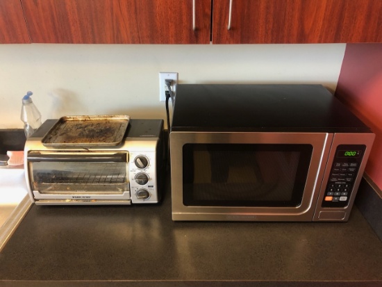 (2) Microwaves & Toaster Oven