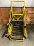 MTC Manual Battery Puller