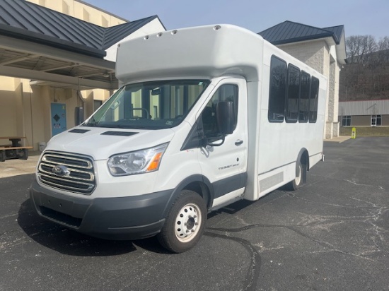 2018 Ford Transit Commercial 350 HD Cutwy 156WB 10360GVW