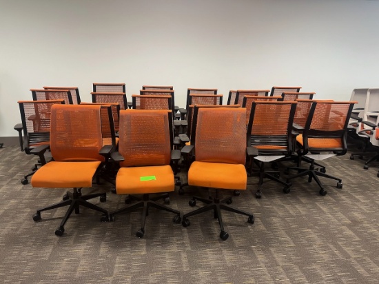Lot of (25) task chairs