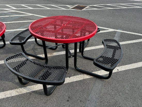 46" Round Picnic Table