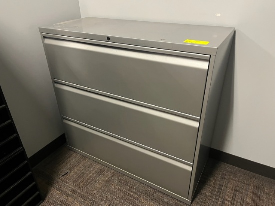 3 Drawer Lateral File cabinet