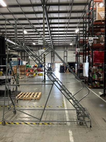 Rolling Step Ladder