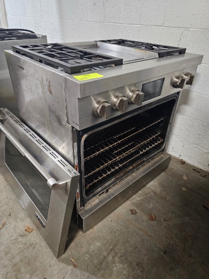 Jenn-Air Commercial Convection Oven with 4-Burner gas range