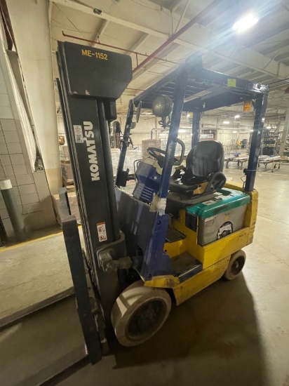 Komatsu Electric Forklift