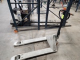 Crown Manual Pallet Jack