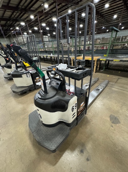 Crown Rider Electric Pallet Jack PE 4500 Series