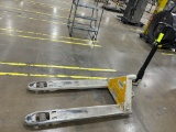 Loc: 10. Crown Manual Pallet Jack
