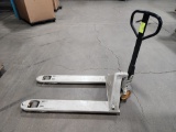 Crown Manual Pallet Jack