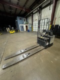 Crown Rider Electric Pallet Jack PR 3000 Series