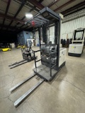 Crown Electric Order Picker SP 3000 Series