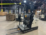 Loc: 6S. Crown Order Picker