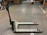 Loc: 2. Crown Manual Pallet Jack